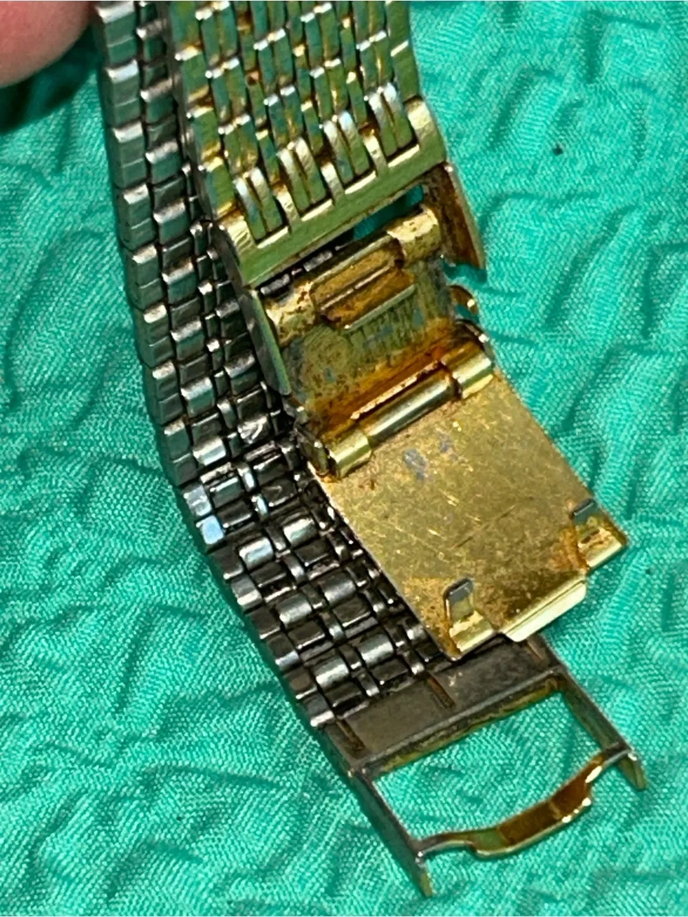 Watch Lot Vintage EUC Link Bracelet Watch in Silver and or Gold tones EUC